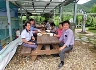 지역주민을 초청 식사 대접 행사